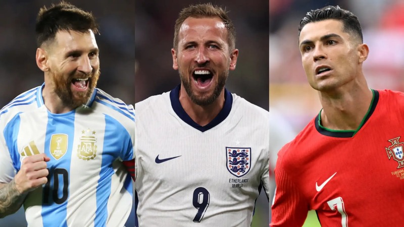 Harry Kane ទទួលបានការសរសើរថា 'អស្ចារ្យ' សម្រាប់ចំនួនគ្រាប់បាល់ស្មើនឹង Lionel Messi និង Cristiano Ronaldo - ដោយសារតារាឆ្នើម Bayern Munich រូបនេះបានចូលរួមក្នុងក្លិបដែលរកបាន ៤០០ គ្រាប់