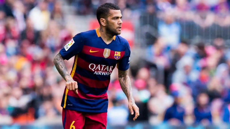 Dani Alves ផ្តើមជីវិតថ្មីជា គ្រូអធិប្បាយ នៅព្រះវិហារ Elim Girona