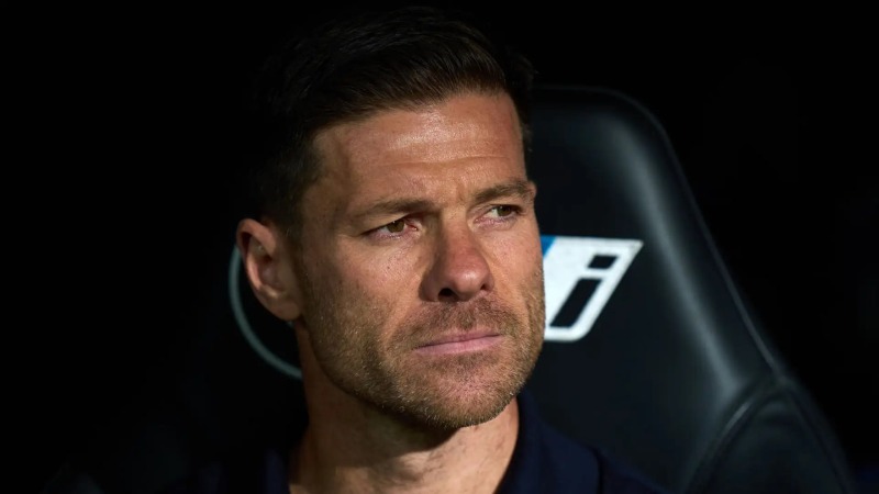 Xabi Alonso កំពុងប្រឈមមុខនឹង ភាពតានតឹង នៅក្នុងបន្ទប់ផ្លាស់សំលៀកបំពាក់