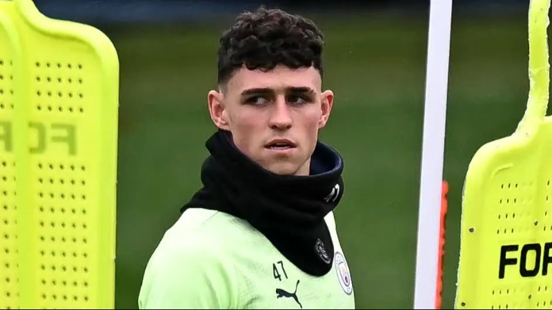 Phil Foden សប្បាយចិត្តនឹងទម្រង់លេងរបស់ខ្លួន និងជឿជាក់លើការអភិវឌ្ឍន៍របស់ Man City