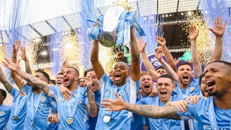Fernandinho អតីតតារា Man City ប្រកាសចូលនិវត្តន៍ពីអាជីពបាល់ទាត់