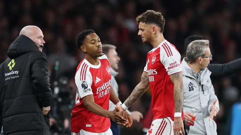 Ben White របួសសរសៃពួរភ្លៅ ធ្វើឲ្យ Arsenal ប្រឈមវិបត្តិខ្សែការពារកាន់តែធ្ងន់ធ្ងរ