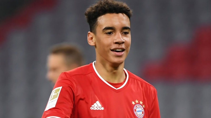 Jamal Musiala ត្រលប់មកហ្វឹកហាត់ជាមួយ Bayern Munich និងត្រៀមចូលរួមជួយក្រុមឡើងវិញ