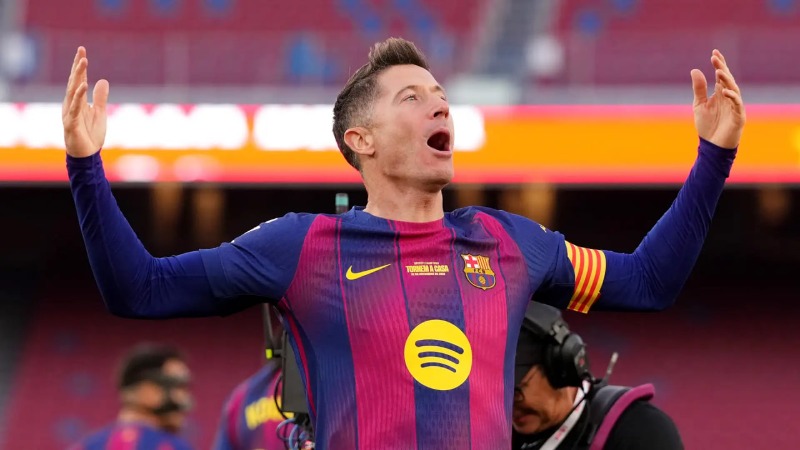 Robert Lewandowski អាចនឹងចូលរួមជាមួយ Chicago Fire ខណៈ Inter Miami ហាក់ខកខានក្នុងការដណ្តើមយក