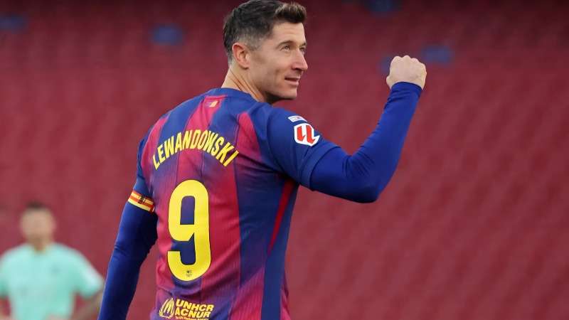 Lewandowski បកស្រាយអំពីពាក្យចចាមអារ៉ាមជុំវិញ Barcelona និង Bayern Munich