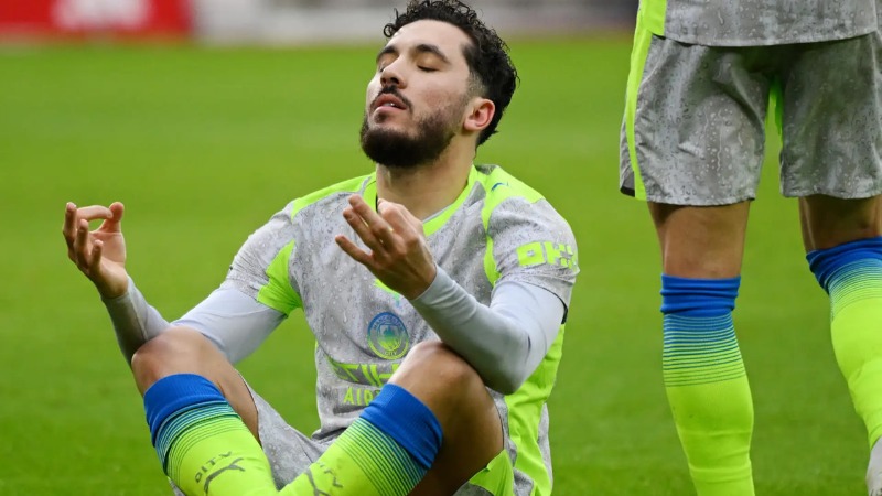 Rayan Cherki ជួយ Man City ឡើងកំពូលតារាង ខណៈអ្នកគាំទ្ររំពឹងថាគេនឹងឈ្នះ Ballon d'Or