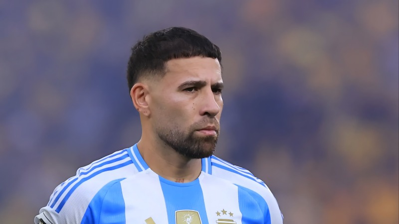 Barcelona កំពុងពិចារណានាំយក Nicolás Otamendi មកកាន់ក្លឹប