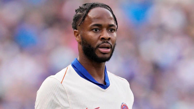 West Ham ចាប់អារម្មណ៍ Raheem Sterling ដើម្បីស្រោចស្រង់ក្រុមពីតំបន់គ្រោះថ្នាក់