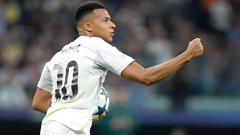 ផ្លូវការ! Kylian Mbappé នឹងធ្វើដំណើរមកដល់អារ៉ាប់ប៊ីសាអូឌីតនៅថ្ងៃស្អែក និងអាចចូលលេងទល់នឹង Barcelona ក្នុងវគ្គផ្តាច់ព្រ័ត្រ Spanish Super Cup