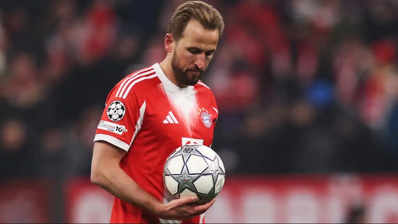 គ្រាប់បាល់ប៉េណាល់ទីរបស់ Harry Kane បានធ្វើអោយខកខានជាលើកដំបូង ប៉ុន្តែ Harry Kane នៅតែជាវីរបុរសនាំ Bayern Munich ឆ្លងទៅវគ្គបន្តនៅ Champions League