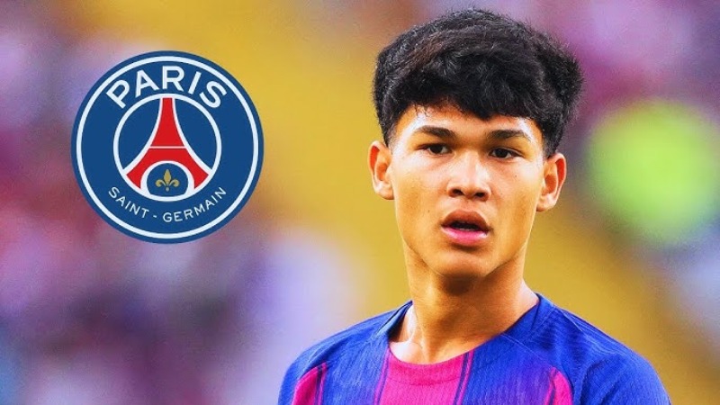 Paris Saint-Germain បាមចុះហត្ថលេខាលើតារាវ័យក្មេង​កូនកាត់​អេស្ប៉ាញ​-​ហ្វីលីពីន​ពីក្លិប​អ្នកមានបុណ្យ​ Barcelona ជាផ្លូវការ