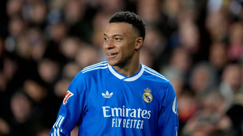 Real Madrid ទទួលបានដំណឹងល្អ មុនជំនួប La Liga ទល់ Real Sociedad បន្ទាប់ពី Kylian Mbappé ត្រឡប់មកហ្វឹកហាត់ជាមួយក្រុមវិញ