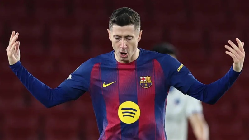 ខ្សែប្រយុទ្ធ Juventus កីឡាករ Dusan Vlahovic ចង់ចូលរួមជាមួយ Barcelona ដើម្បីជំនួស Robert Lewandowski