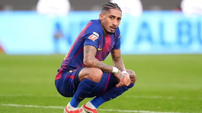 Raphinha នឹងខកខានទាំងពីរជើងនៃការប្រកួត Champions League វគ្គ quarter-final របស់ Barcelona ទល់នឹង Atletico Madrid បន្ទាប់ពីក្លឹបបញ្ជាក់ពីរបួស សាច់ដុំខាងក្រោយភ្លៅខាងស្តាំ យ៉ាងធ្ងន់ធ្ងរ