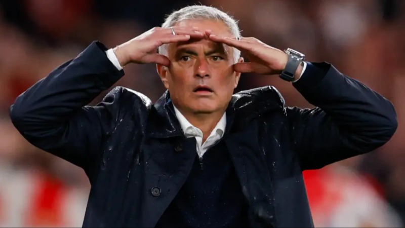 Jose Mourinho ក្ដោបអំណាចផ្ដាច់មុខលើទីផ្សារដោះដូរ Real Madrid ជាមួយផែនការនាំចូលកីឡាករជើងចាស់ដើម្បី «ដណ្តើមជើងឯកភ្លាមៗ»