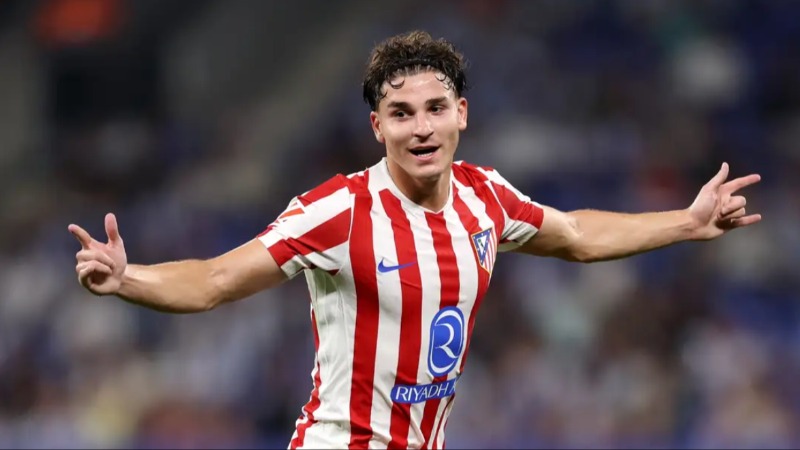 វីរៈបុរស Aguero ណែនាំឱ្យ Atletico Madrid ព្រមលក់ Julian Alvarez ទៅឱ្យក្រុមអ្នកមានបុណ្យតាមបំណងប្រាថ្នា
