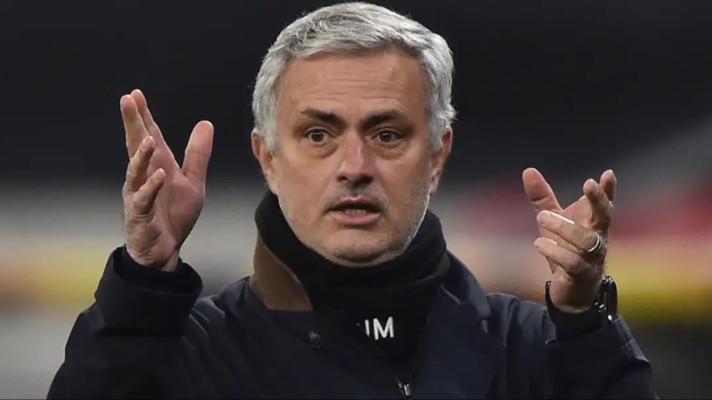 លោក Jose Mourinho ទម្លាយរឿងរ៉ាវពិតនៅពីក្រោយការត្រូវ Spurs បណ្តេញចេញទាំងបង្ខំ មុនជំនួបផ្តាច់ព្រ័ត្រត្រឹមតែប៉ុន្មានថ្ងៃ