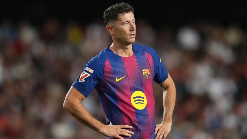 ខ្សែប្រយុទ្ធ Robert Lewandowski ព្រមព្រៀងចូលរួមជាមួយក្លិប Chicago Fire នៅលីគ MLS