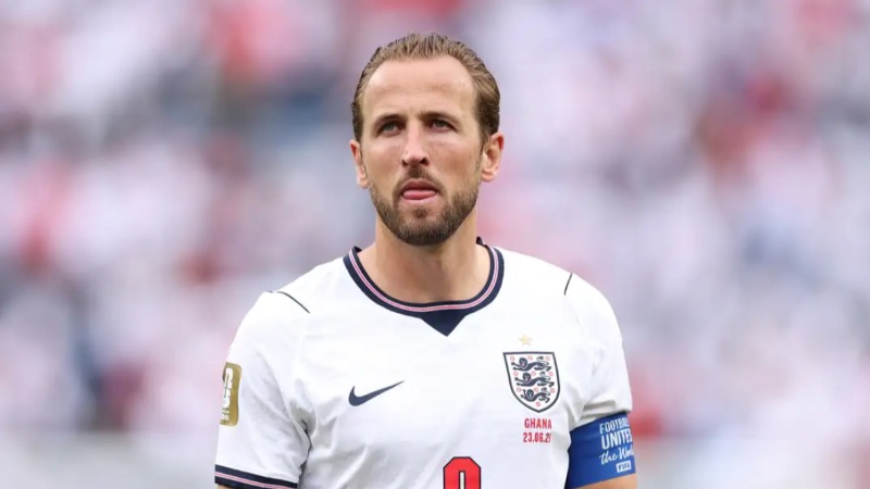 ក្លិប Barcelona ទាក់ទងតំណាងរបស់ Harry Kane ដើម្បីស្វែងរកអ្នកមកជំនួសតំណែង Robert Lewandowski