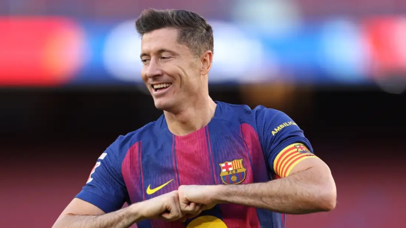 ក្លិប Chicago Fire ប្រកាសនាំយក Robert Lewandowski ជាផ្លូវការ ដើម្បីត្រៀមខ្លួនជួប Thomas Muller នៅអាមេរិក