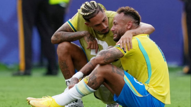 Neymar ប្រកាសចូលនិវត្តន៍ពីជម្រើសជាតិប្រេស៊ីលជាផ្លូវការ ក្រោយធ្លាក់ចេញពីព្រឹត្តិការណ៍ World Cup ក្រោមថ្វីជើងន័រវែស ក្នុងលទ្ធផល 2-1