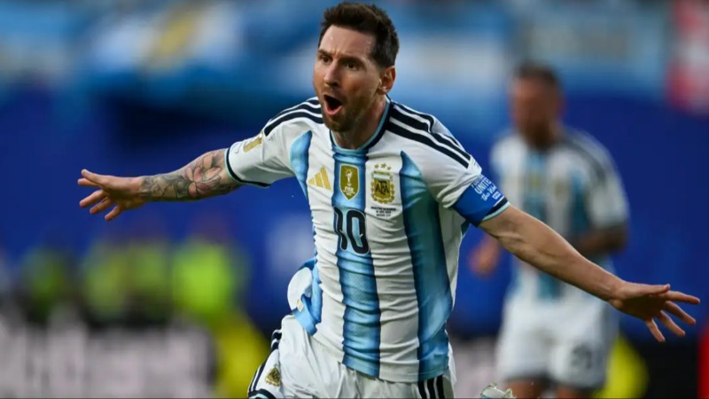 Pedri ស្ងើចសរសើរ Lionel Messi មិនដាច់ពីមាត់ និងស្រមៃចង់ជួបគ្នានៅវគ្គផ្តាច់ព្រ័ត្រ World Cup