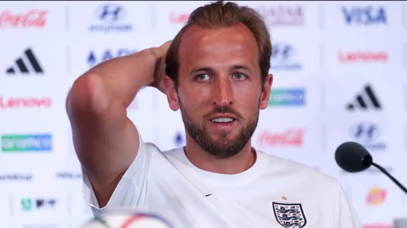 Harry Kane បើកកកាយពីរឿងរ៉ាវទៅលេងវាយកូនហ្គោលជាមួយប្រធានាធិបតីអាមេរិក Donald Trump