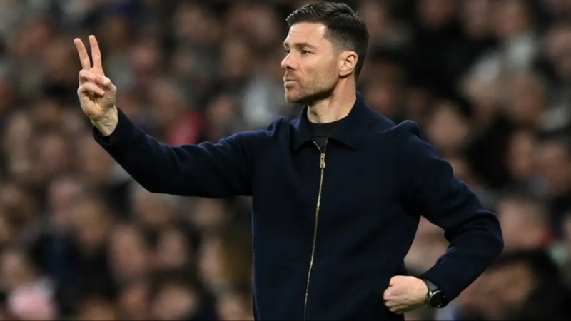 Xabi Alonso ត្រៀមខ្លួនរួចជាស្រេចសម្រាប់ «ការប្រកួតប្រជែង» ថ្មីជាមួយ Chelsea ខណៈគ្រូបង្វឹករូបនេះរៀបចំខ្លួនវិលត្រឡប់មកកាន់ Premier League ដែលទន្ទឹងរង់ចាំជាយូរមកហើយ!
