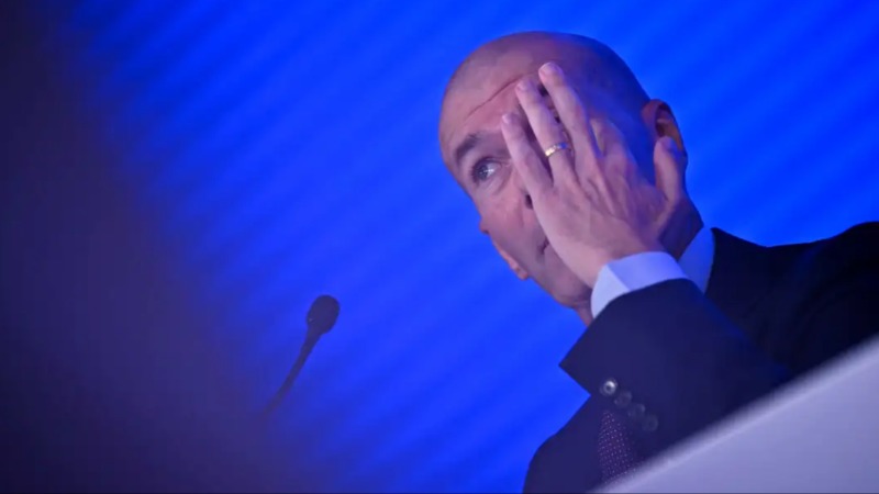 Zidane សម្រក់ទឹកភ្នែកដោយសេចក្តីរំភើប ពេលក្ដីស្រមៃ 28ឆ្នាំបានក្លាយជាការពិត!